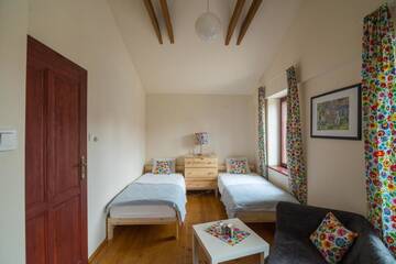 Фото номера Двухместный номер с 2 отдельными кроватями Хостелы Hostel FOLKier г. Згеж 4