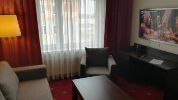 Фото номера Люкс с 1 спальней Отель Hotel San Remo г. Згеж 2