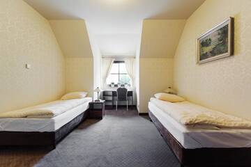Фото номера Двухместный номер с 1 кроватью Отель Hotel Folwark г. Згеж 4
