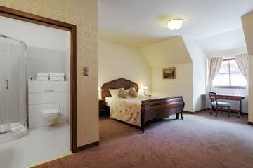 Фото номера Апартаменты Отель Hotel Folwark г. Згеж 2